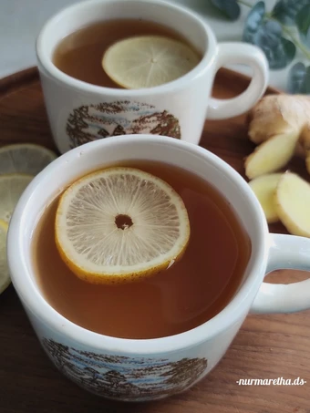 Cara Mudah Membuat Resep 96. Lemon Ginger Tea yang Bisa Manjain Lidah Anti Ribet, Uenak Banget