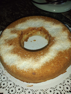 Una foto de Budín de banana y coco