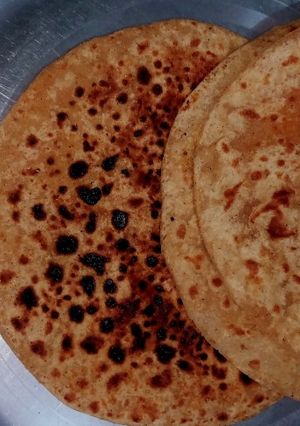 मसाला पराठा(masals paratha recipe in hindi) रेसिपी मुख्य फोटो