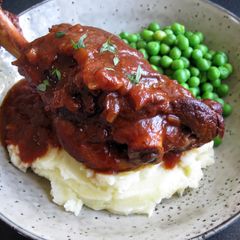 A picture of Lamb Shanks.