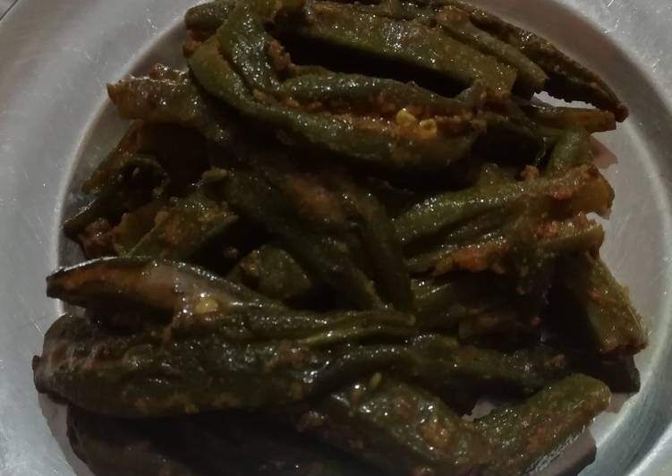 How to Make Super Quick Homemade Bharwa bhindi
