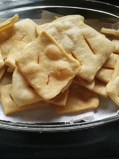 Una foto de Torta frita😋