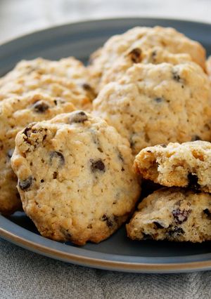 A picture of Quick, Easy! Homemade Oatmeal Cookies, Crispy and Healthy🍪👌.