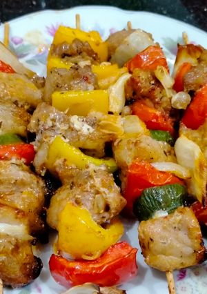 Hình của món Thịt nướng Shashlik kiểu Nga.