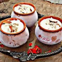 A picture of Matka kulfi.