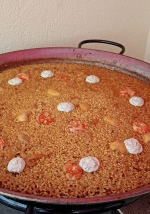 Una foto de Arroz al senyoret 🐟🧄🦐🦑🦞🦀🥂