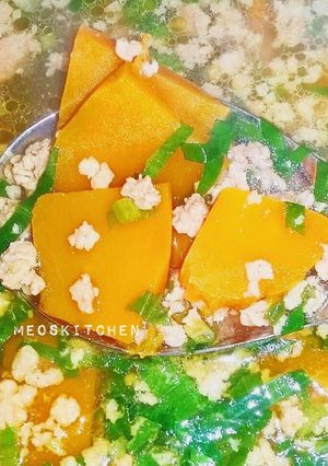 Hình của món Canh bí đỏ thịt băm.