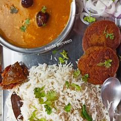 A picture of Daal rice.