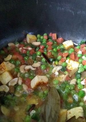 A picture of Mix vegetable & paneer  fry.