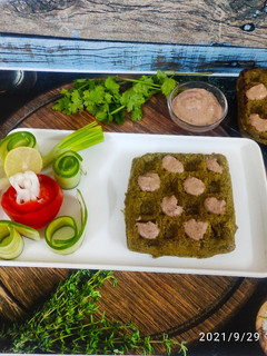 ફલાફલ વોફલ (Falafel Waffle Recipe In Gujarati) રેસીપી મુખ્ય ફોટો
