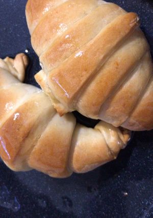 Una foto de Medialunas 🥐🍯🧉