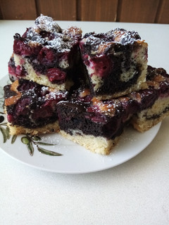 Kavart meggyes recept fotója