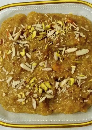 A picture of Sweet daliya/cracked wheat.
