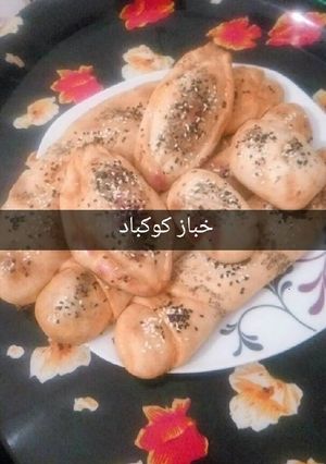 صورة لوصفة خبزة محشية بالمفروم والجبنة 💖