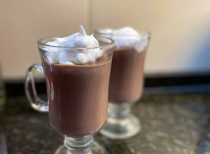 Una foto de Chocolate caliente ☕️