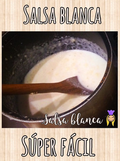 Una foto de Salsa blanca súper fácil!