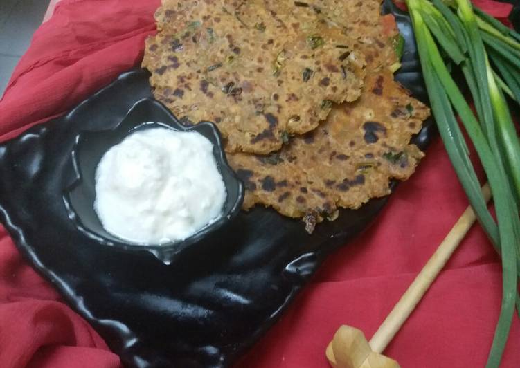 Step-by-Step Guide to Prepare Award-winning Jowar lasuniya rotla (doda)