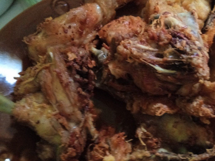 Standar Cara praktis membuat Ayam Goreng Ungkep Telur dijamin sedap