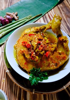 Foto resep Ayam Betutu Bali (Versi Kuah)