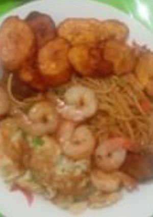 A picture of Pasta,chicken, plantain, egg and shrimp.