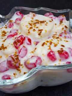 अनार केले का रायता (Anar kele ka raita recipe in hindi) रेसिपी मुख्य फोटो