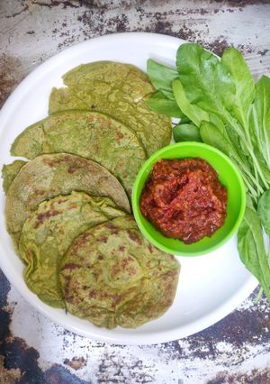हरा भरा चीला (Hara bhara chilla recipe in Hindi) रेसिपी मुख्य फोटो