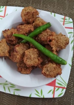 A picture of Lentil Fritters.