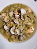 Verdinas con almejas y gambas