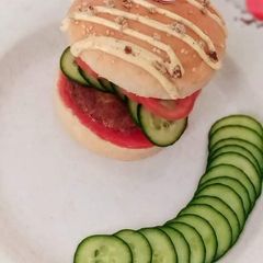 A picture of Twist crispy burger.