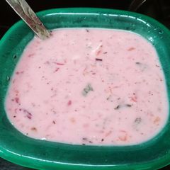 A picture of Beetroot raita.
