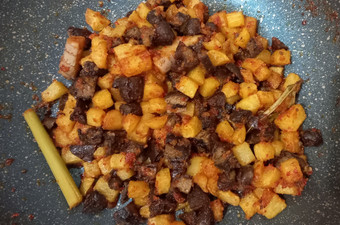 Anti Ribet, Memasak Sambal Goreng Kentang Ati Ayam Menu Enak Dan Mudah Dibuat