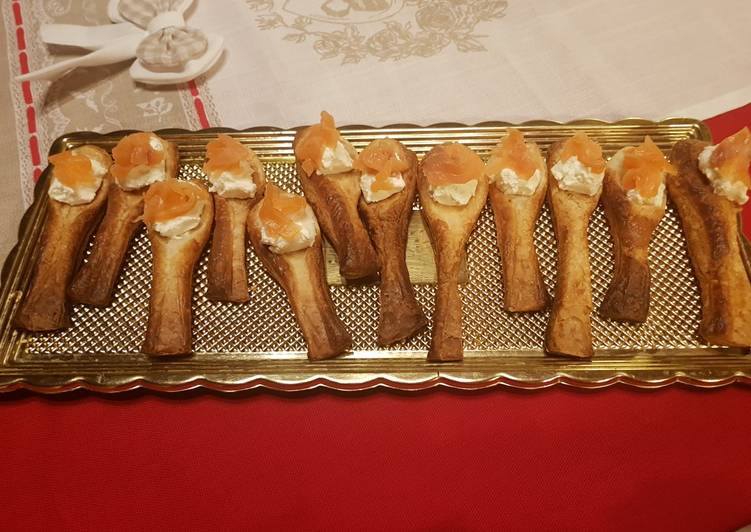 Cucchiaini di pasta sfoglia