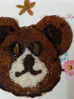 बिस्कुट टैडी केक (Biscuit teddy cake recipe in Hindi) रेसिपी मुख्य फोटो