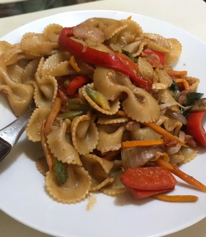 Una foto de Salteado de fideos con verdura