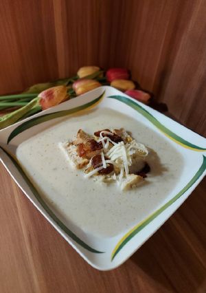 Fokhagymakrémleves 🧄 recept fotója
