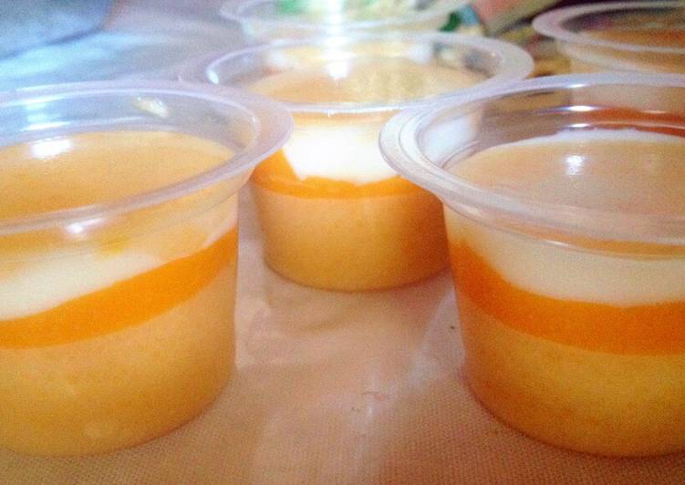 Puding Silky Mangga