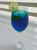 બ્લુ લગુન મોકટેલ (Blue Lagoon Mocktail Recipe In Gujarati)