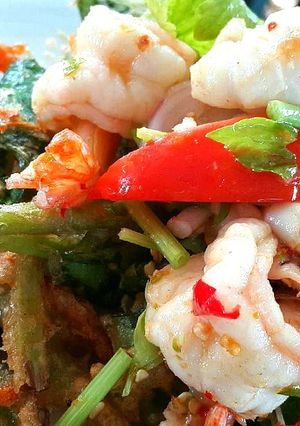 รูปของ ยำผักบุ้งกรอบกุ้งสด