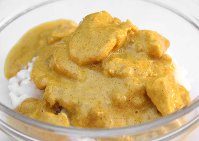 Egyszerű korma currys csirke recept foto