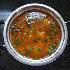 A picture of Bottlegourd rasam.