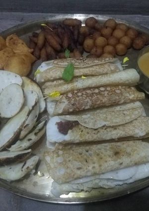 A picture of Poush pitha thali.