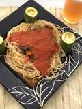 Espagueti a la bolognesa con calabacitas al horno