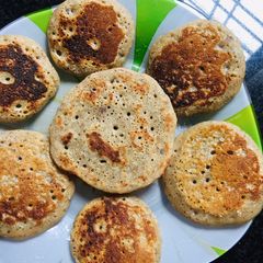 A picture of Nendran Banana jowar pancakes.