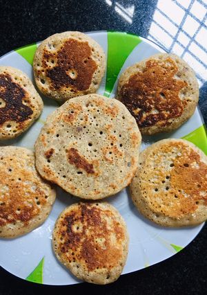 A picture of Nendran Banana jowar pancakes.