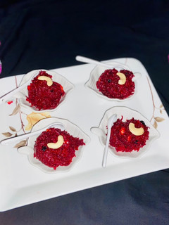 A picture of Beetroot halwa.
