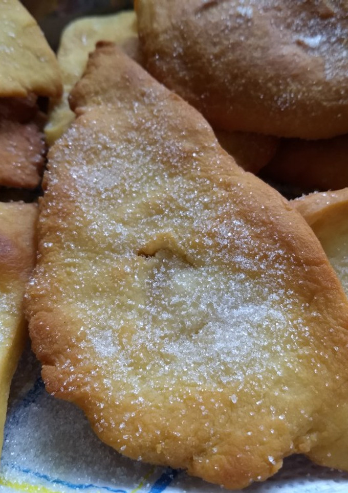 Una foto de Torta fritas