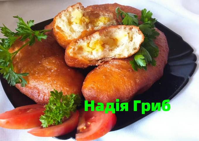 Пиріжки з гороховою начинкою
