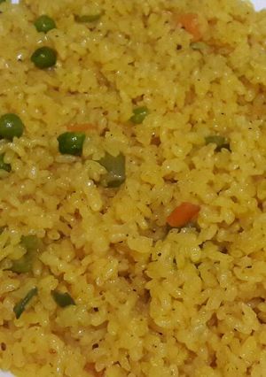 صورة لوصفة ارز بالكارى و الخضروات