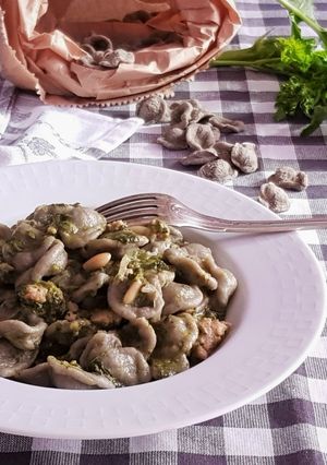 Foto di Orecchiette di grano arso con cime di rapa e salsiccia