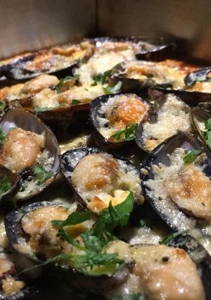 Una foto de Mejillones gratinados con queso azul